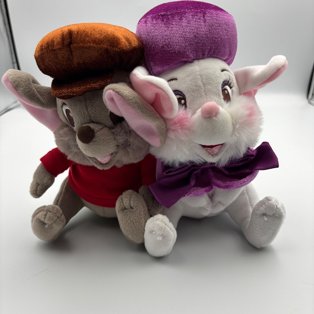 Disney Store The Rescuers Bernard and Miss Bianca Plush Set Mouse Stuffed Animal